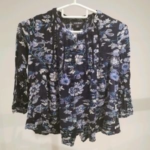 Lucky Brand Boho button down 3/4 sleeve floral top